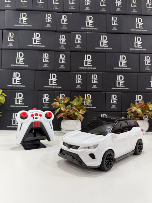 RC Fortuner - Custom Number Plate
