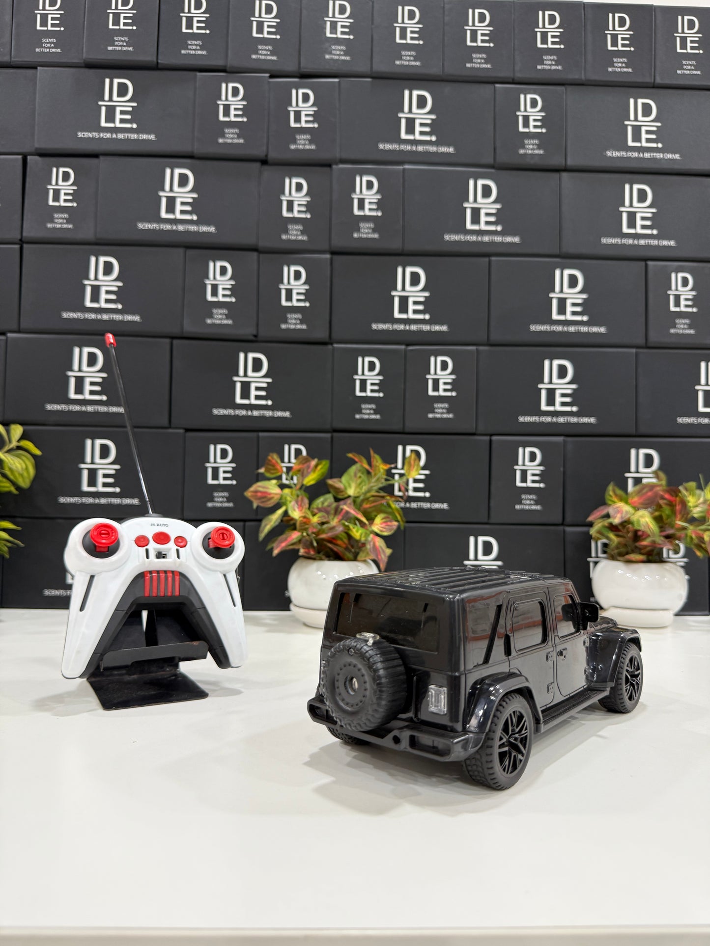 RC Thar Roxx